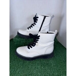 Madden Girl Size 9 White Combat Boots Lace Up Side Zip Chunky Sole Fashion Ankle
